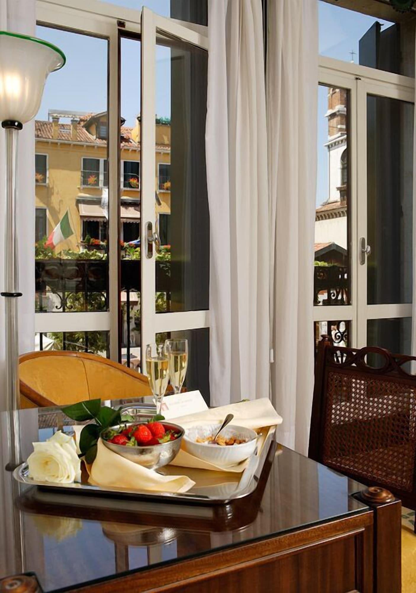 Palazzo Del Giglio Hotel Venice Ngoại thất bức ảnh